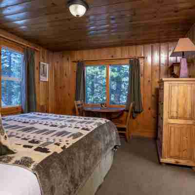 Tamarack Lodge & Resort Rooms