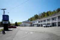 Seasider Motel - parking