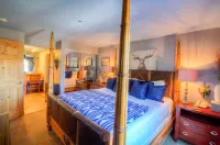 The Retreat on Charleston Peak Hotel di Mount Charleston