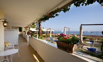 La Caravella di Positano - Relais & Beach