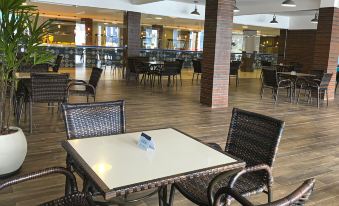 Nauticomar Resort All Inclusive & Beach Club
