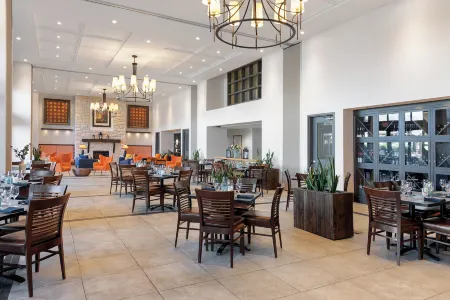 Walnut Beach Resort Отели рядом с достопримечательностью «NK'MIP Cellars»