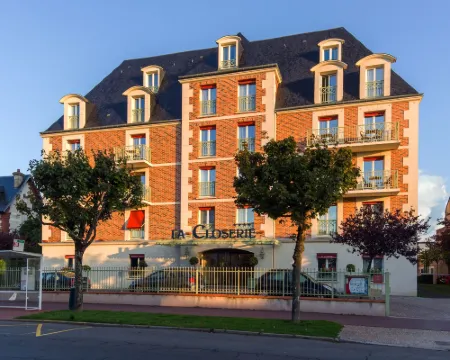 Résidence la Closerie Deauville Hotels in Deauville