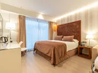 Serennia Fira Gran Via Exclusive Rooms Hotels near Barcelona Sants Railway Station