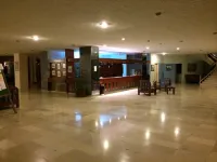 Irinna Hotel - parking