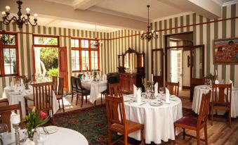 Karoo Art Hotel