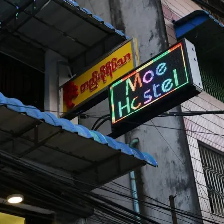 Moe Hostel