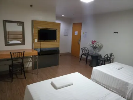 Meaco Royal Hotel - Batangas City