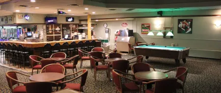 Coronet Hotel Prince Albert Отели рядом с достопримечательностью «Cooke Municipal Golf Course»