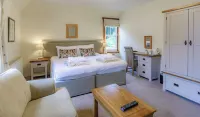 Loch Leven Hotel & Distillery Hotels in Fort William