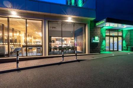 Holiday Inn Bournemouth Отели в г. Борнмут