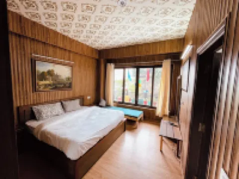 Casa Arhan Luxury Mussoorie Homestay