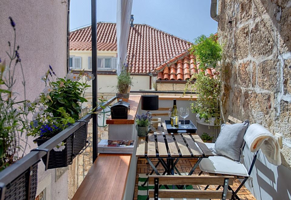 Hotel Heraclea Luxury Heritage Accommodation, Public Areas, Public Areas