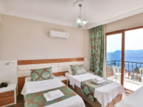 Hotel Kayahan โรงแรมในคาช