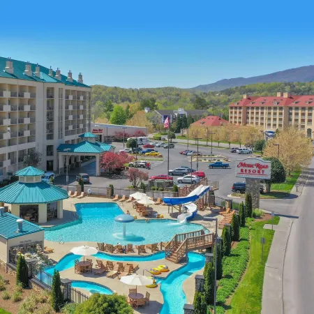 Music Road Resort Hotel and Inn