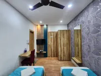 The Royal Crown Hotels in 1 No. Dulia