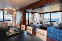 โรงแรมเชอราตัน นอร์ฟอล์ก วอเตอร์ไซด์ โรงแรมใน