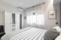 Interno 1 Ciampino Roma Luxury Apartment Con Balcone - Parvekkeita