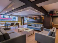 Polo Santa Monica โรงแรมในกุสโก