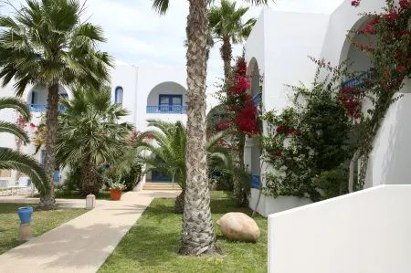 Dar El Manara Djerba Hotel & Aparts