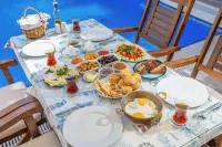 Cunda Giritlioğlu Otel Adult Only Hotels in Ayvalik