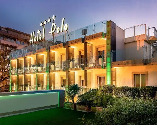 Hotel Polo Hotels near Caffe Pascucci