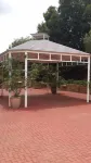 The Shakespeare Inn Hotels near Emerald Resort Animal World