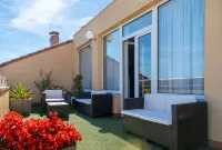 Chateau la Roca Hotels in Igollo de Camargo