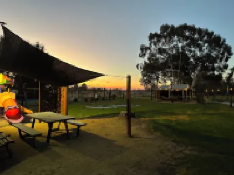 班卓斯全季度假屋 曼斯菲爾德酒店