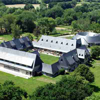 Les Manoirs de Tourgéville Hotel Exterior