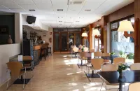 Silken Ordesa - breakfast