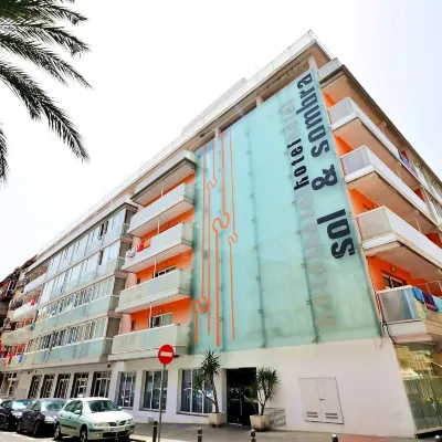 Sol y Sombra Hotels in der Nähe von Straßenbahnhaltestelle Benidorm
