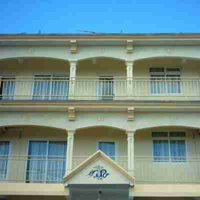Villaosoleil Apartments Hotel Exterior