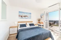 Apartments and Room Lora Hotels in Komolac