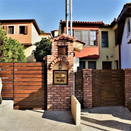 Studios Arabas