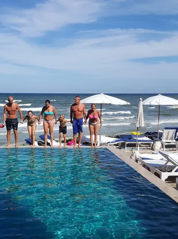 รูปภาพของโรงแรมริมหาดเนินชเลหัวหิน Nern Chalet Beachfront Hotel Hua Hin