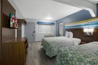 HomeTowne Studios by Red Roof Orange, TX Hotels in Orange