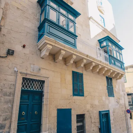 Sally Port Suites