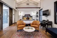 Mbano Manor Hotel Victoria Falls