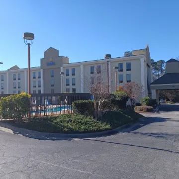 Comfort Inn & Suites