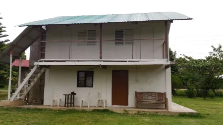 Jomajean Garden Отели рядом с достопримечательностью «Заповедник Бантод Риф Марин»