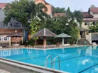 Intan Hotel Purwakarta Hotels in Purwakarta