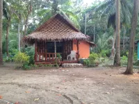 Freeda Resort Koh Jum - parking