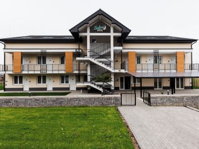 Safari Hotel