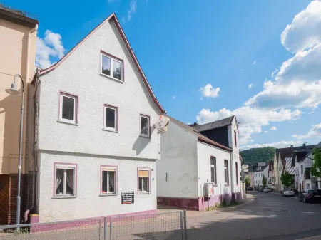Exklusives Ferienhaus in Sankt Goarshausen am Rhein Отели рядом с достопримечательностью «Loreley»