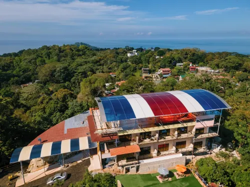 Mountain Top Park Hotel Hotels in Manuel Antonio