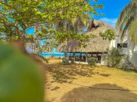 Huku Beach Hostel Hotels in 