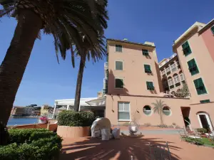 โรงแรมมิรามาเรแอนด์สปา