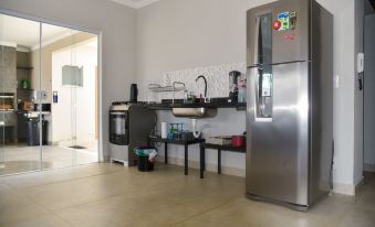 Casa Com Piscina e Wi-Fi em Itapetininga