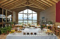 Blanca Patagonia Boutique Inn and Cabins